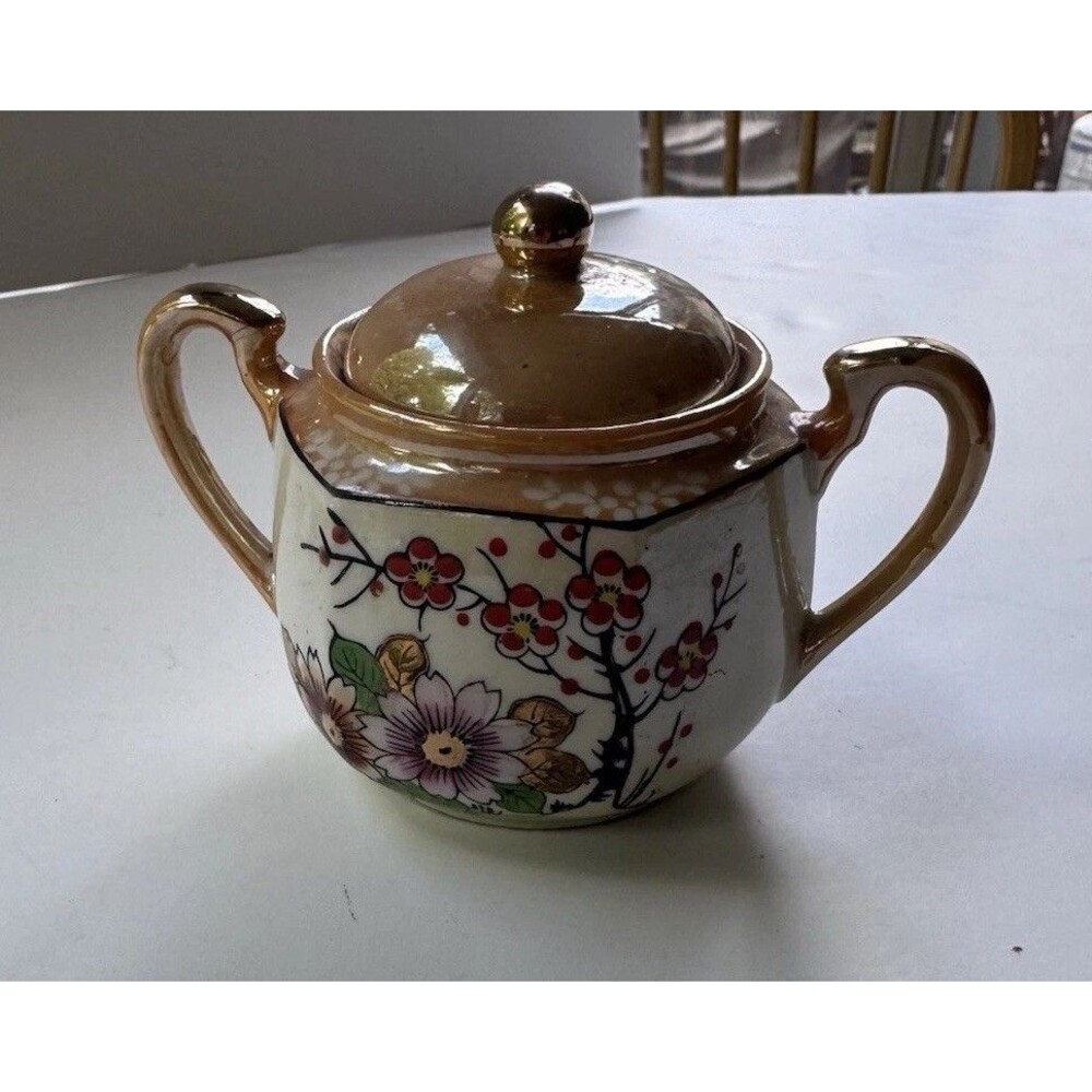 Vintage Lusterware Made In Japan Sugar Bowl Small Chip Inner See Photos